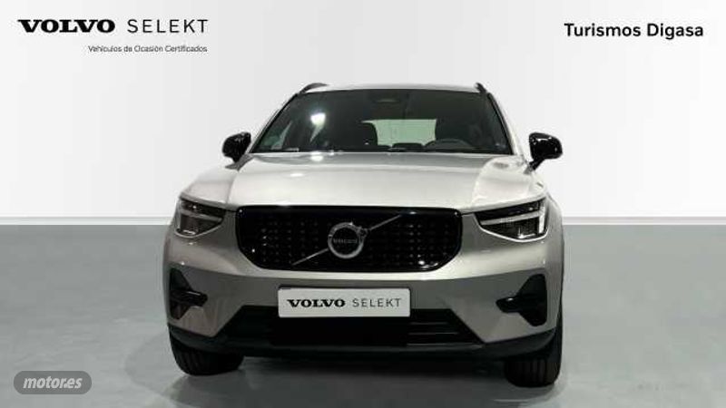 volvo xc40 2022 / 2.968km. foto grande (3)