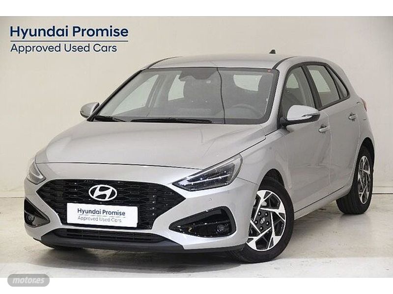 hyundai i30 2025 / 11.895km. foto grande (2)