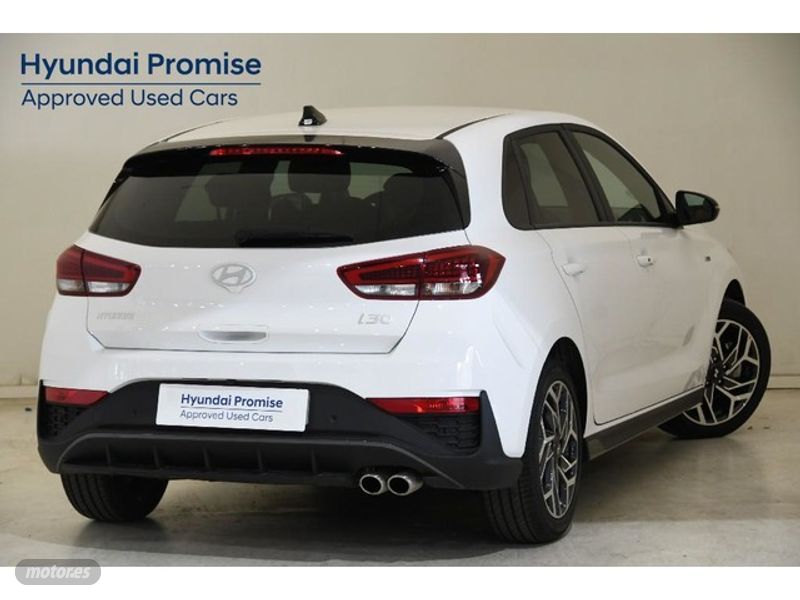 hyundai i30 2025 / 1.721km. foto grande (3)