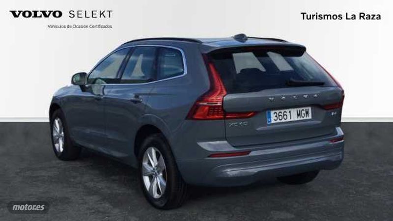 volvo xc 60 2023 / 5.820km. foto grande (2)