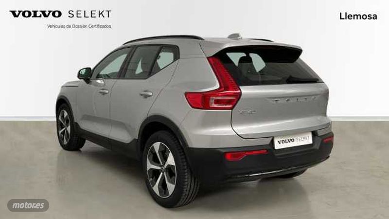 volvo xc40 2023 / 42.437km. foto grande (2)