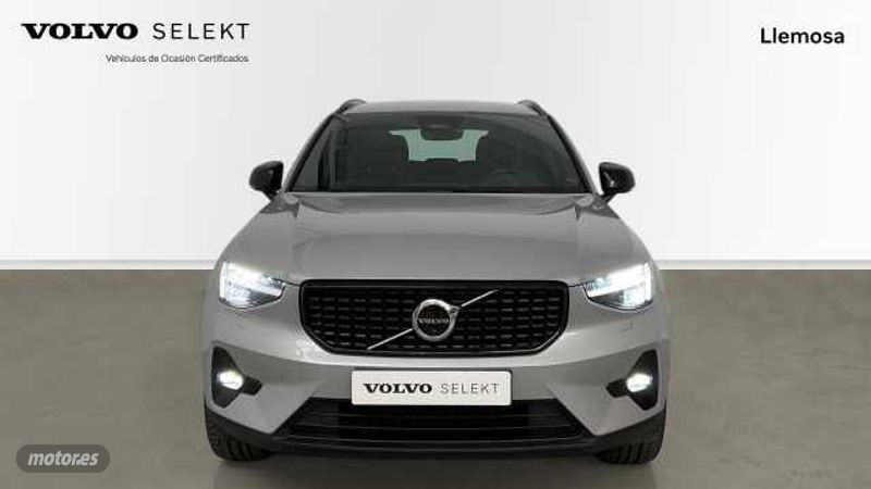 volvo xc40 2023 / 42.437km. foto grande (3)