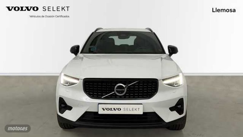 volvo xc40 2023 / 60.253km. foto grande (3)