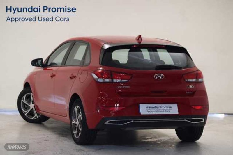 hyundai i30 2024 / 17.007km. foto grande (3)
