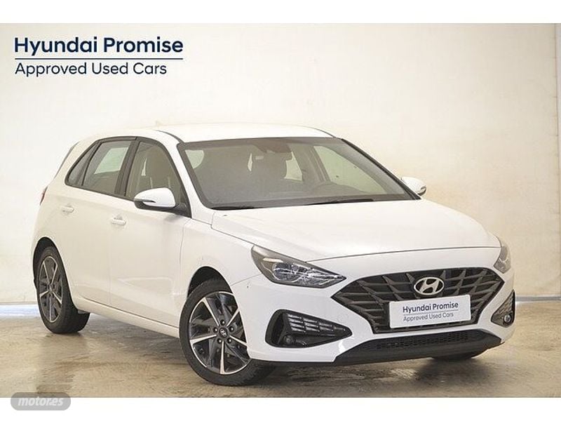 Foto hyundai i30 2022 / 17.351km.