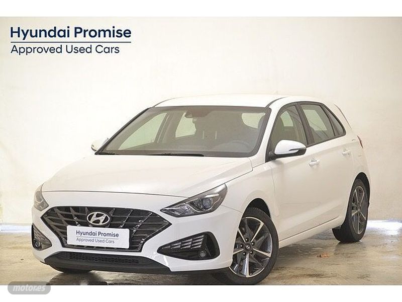 hyundai i30 2022 / 17.351km. foto grande (2)