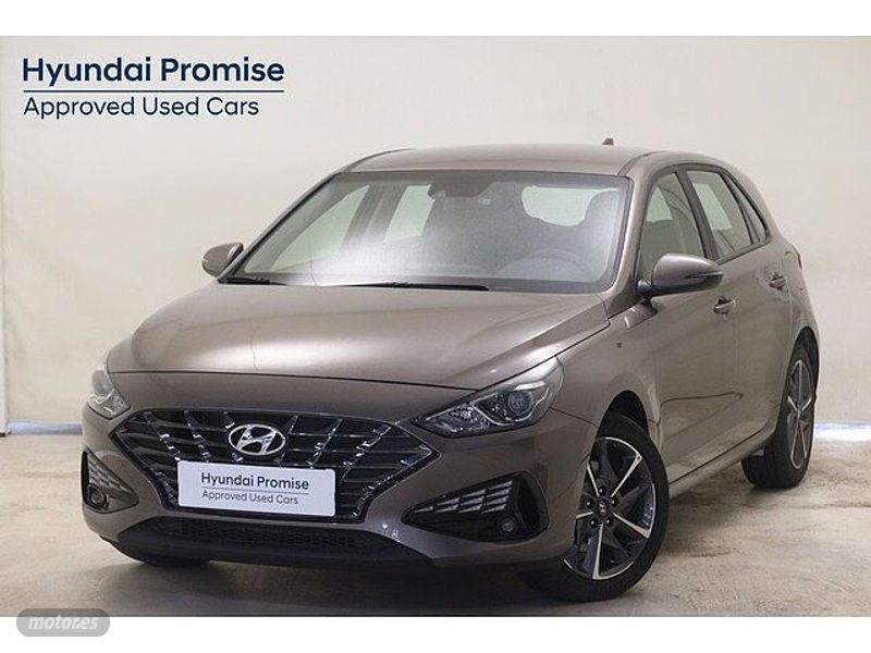 hyundai i30 2022 / 27.910km. foto grande (2)