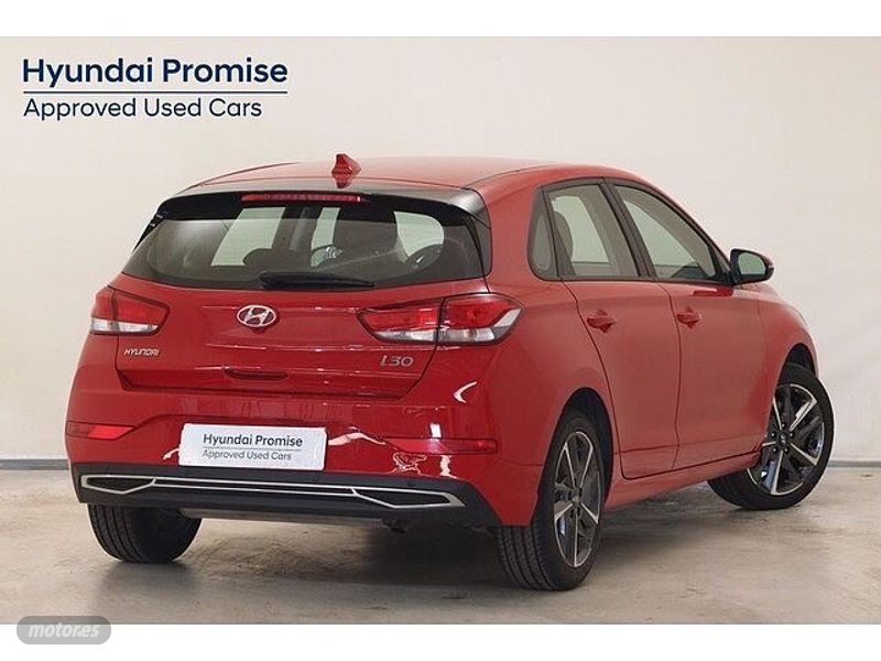 hyundai i30 2022 / 33.763km. foto grande (3)