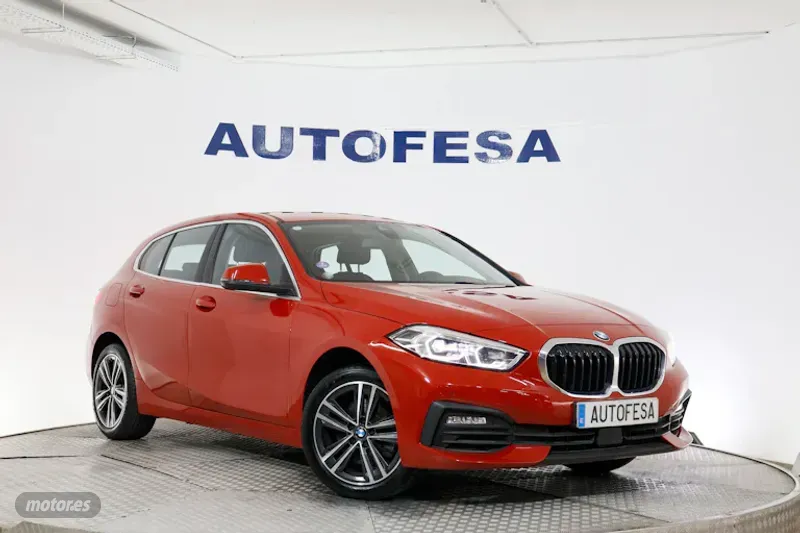 bmw serie 1 2023 / 17.000km. foto grande (3)