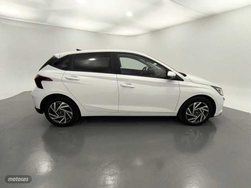 hyundai i20 2024 / 11.619km. foto grande (3)