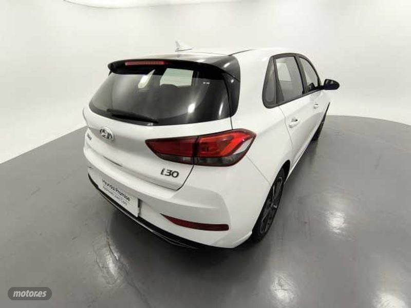 hyundai i30 2024 / 16.876km. foto grande (2)