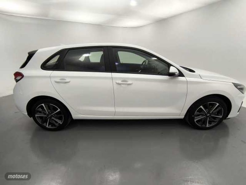 hyundai i30 2024 / 14.449km. foto grande (3)
