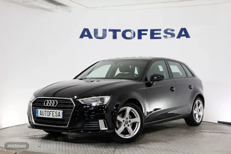 Foto audi a3 2018 / 102.300km.