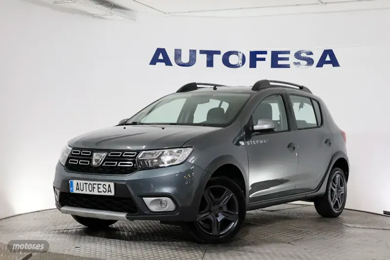 Foto dacia sandero 2017 / 118.800km.