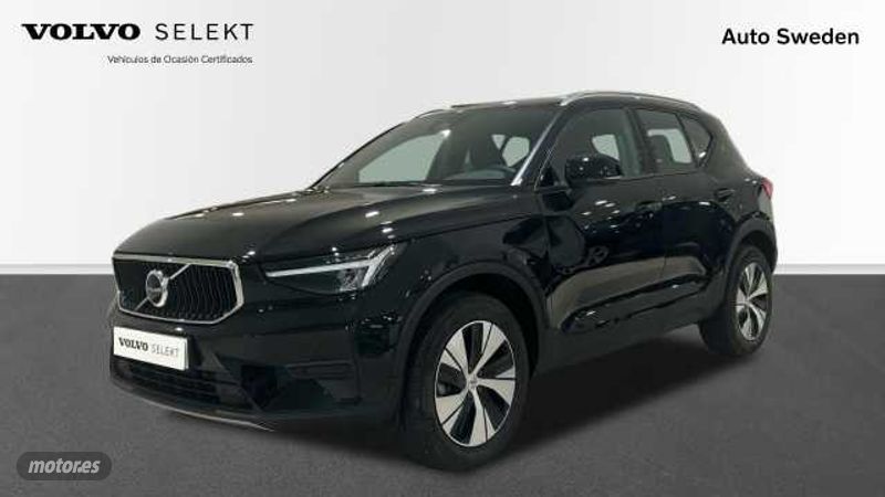 Foto volvo xc40 2025 / 100km.