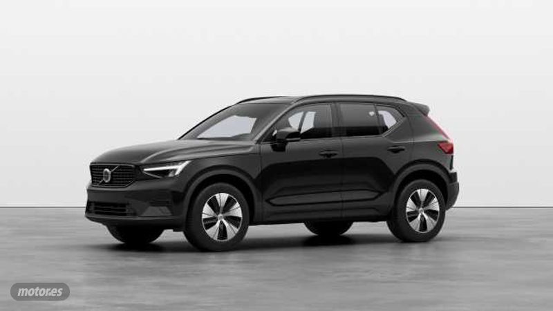 Volvo XC40 XC40 PLUS, B3, MILD HYBRID, GASOLINA, DARK de 2025 con 1 Km por 43.500 EUR. en Madrid