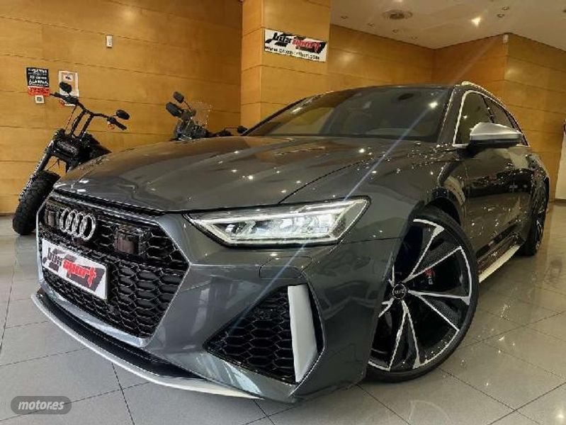 audi rs6 2022 / 20.000km.
