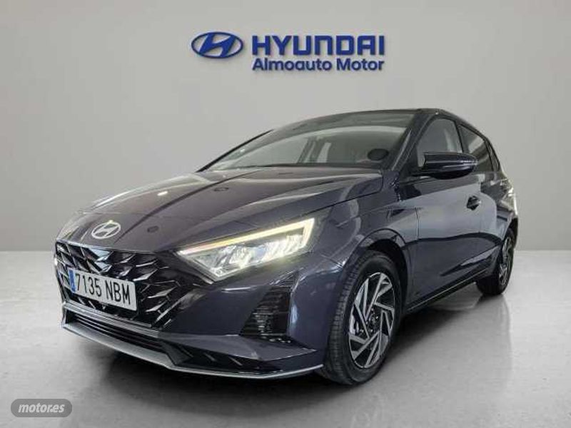 hyundai i20 2025 / 19.500km.