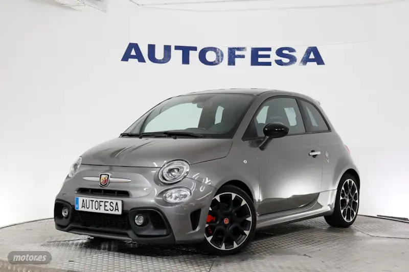 abarth 500 2020 / 83.900km.