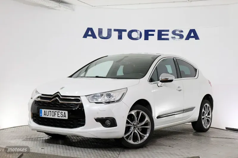 citroen ds4 2015 / 92.800km.