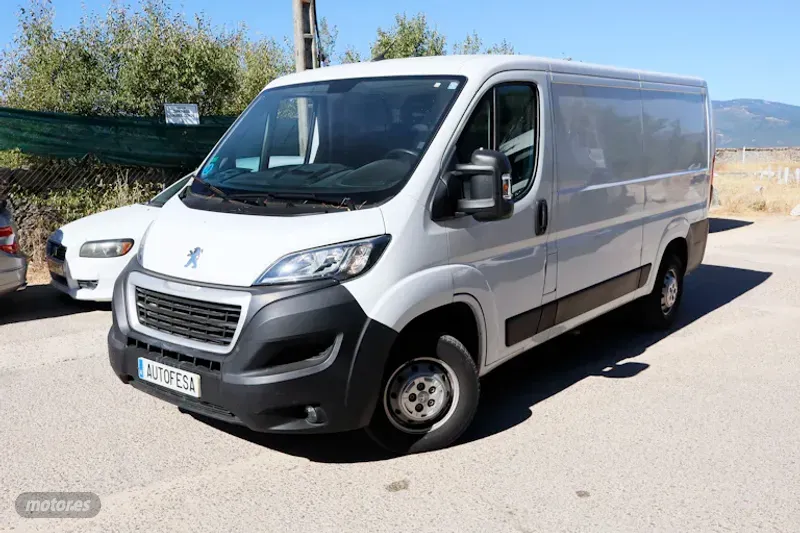 Foto peugeot boxer 2021 / 93.219km.