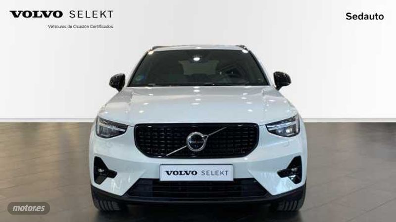 volvo xc40 2023 / 25.937km. foto grande (3)
