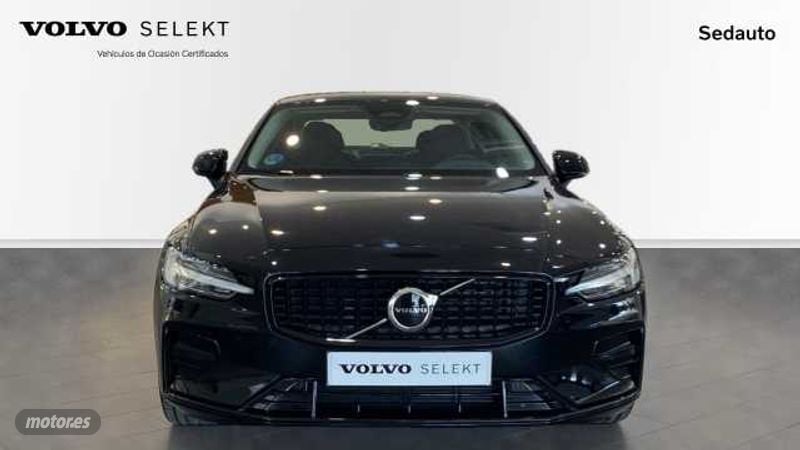 volvo s60 2024 / 11.057km. foto grande (3)