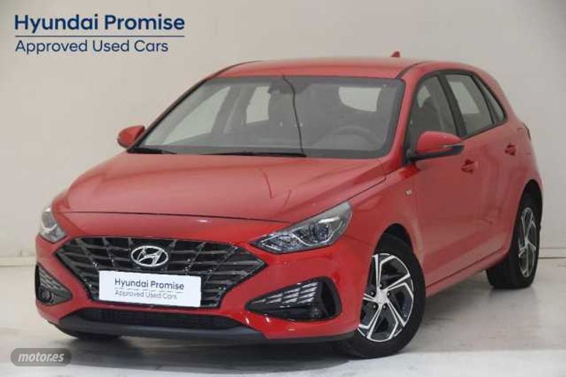 Hyundai i30 1.0 TGDI Klass LR 48V 120 de 2024 con 17.514 Km por 19.900 EUR. en Salamanca