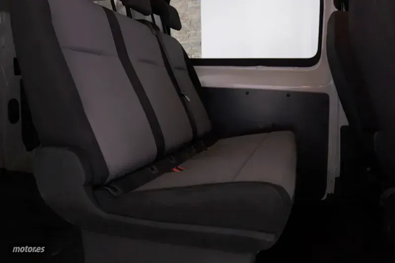 Peugeot Expert - foto 18