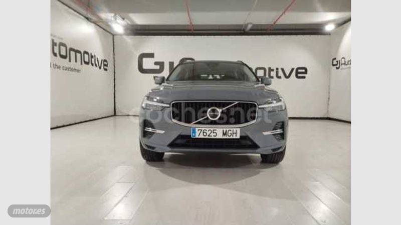 volvo xc 60 2023 / 21.500km. foto grande (2)