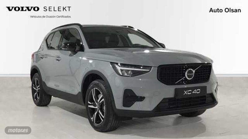 volvo xc40 2025 / 5km. foto grande (3)