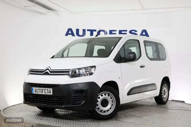 Foto citroen berlingo 2021 / 96.700km.