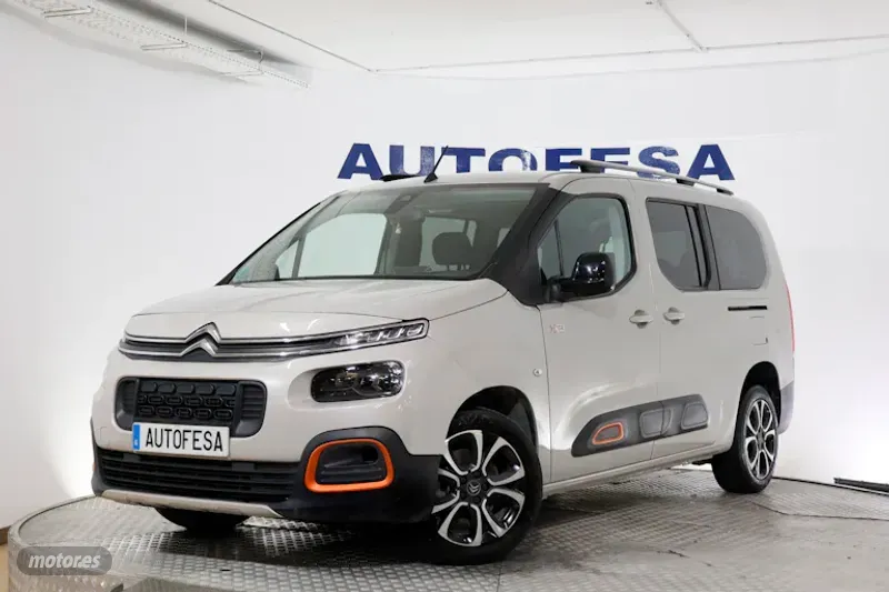 Foto citroen berlingo 2021 / 115.600km.