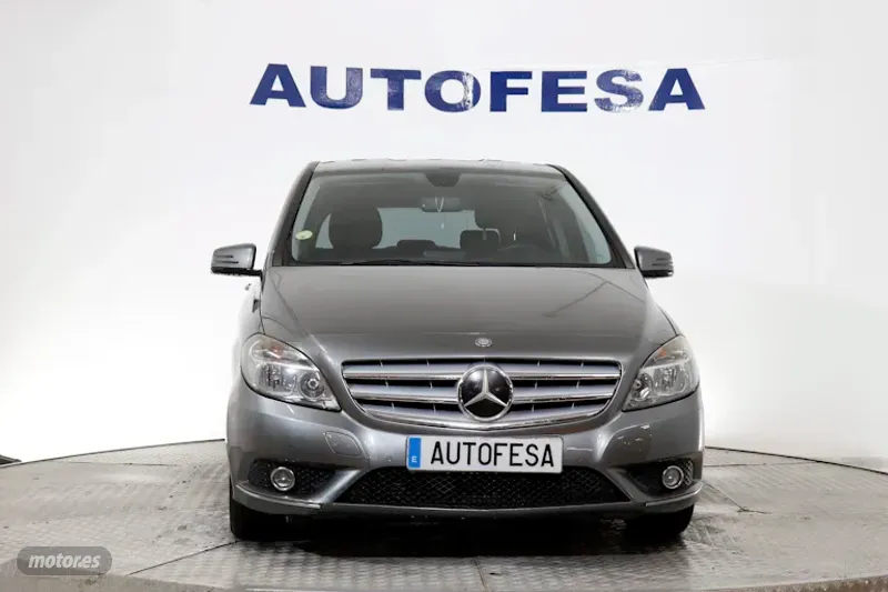mercedes clase b 2012 / 147.369km. foto grande (2)