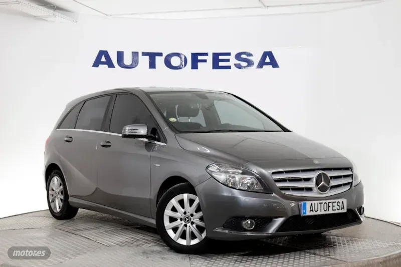 mercedes clase b 2012 / 147.369km. foto grande (3)