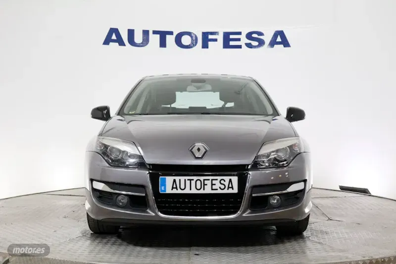 renault laguna 2012 / 156.200km. foto grande (2)