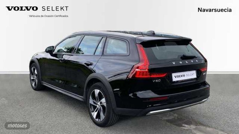 volvo v 60 2023 / 44.260km. foto grande (2)