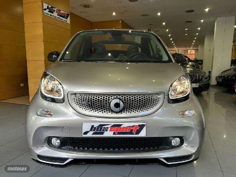 smart fortwo cabrio 2018 / 14.000km. foto grande (3)