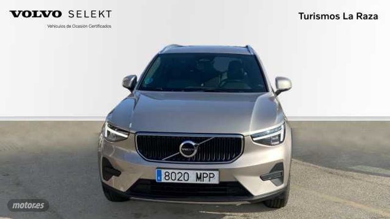 volvo xc40 2024 / 31.746km. foto grande (3)