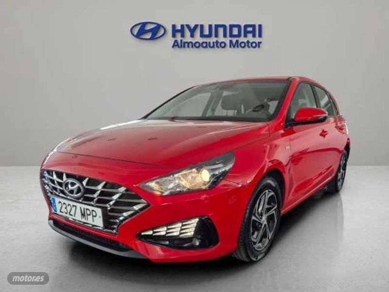 Hyundai i30 1.0 TGDI Klass LR 48V 120 de 2024 con 26.061 Km por 19.900 EUR. en Madrid