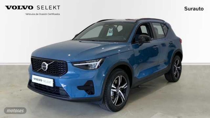 Foto volvo xc40 2025 / 10km.