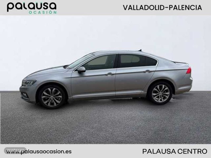 Foto volkswagen passat 2020 / 100.651km.