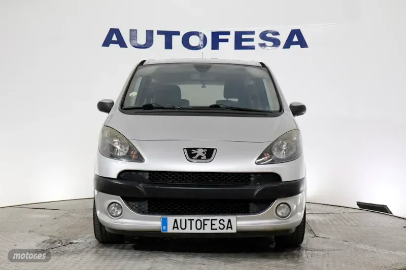 peugeot 1007 2007 / 82.600km. foto grande (2)