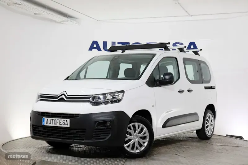 Foto citroen berlingo 2021 / 108.300km.
