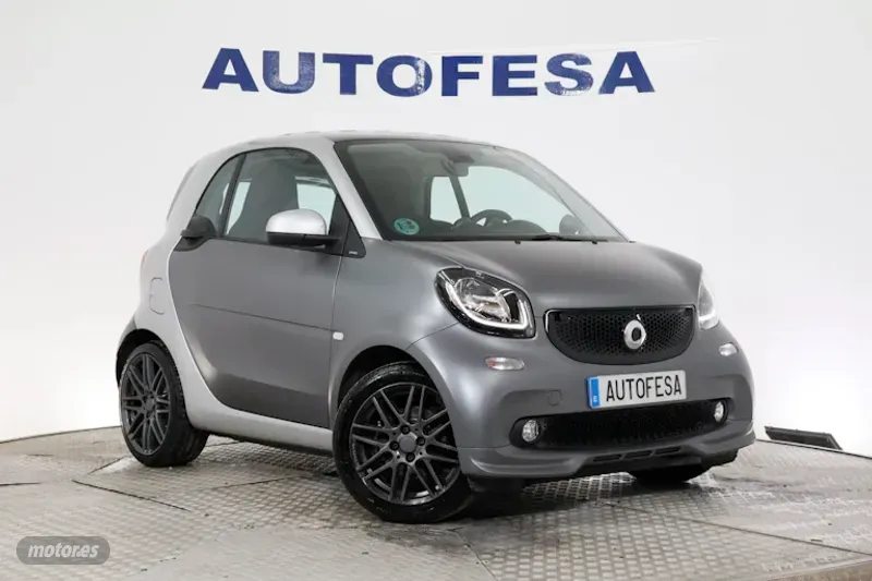 smart fortwo 2016 / 51.900km. foto grande (3)