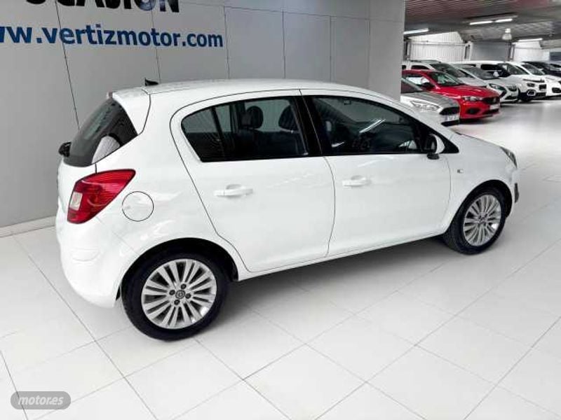 opel corsa 2014 / 102.000km. foto grande (3)