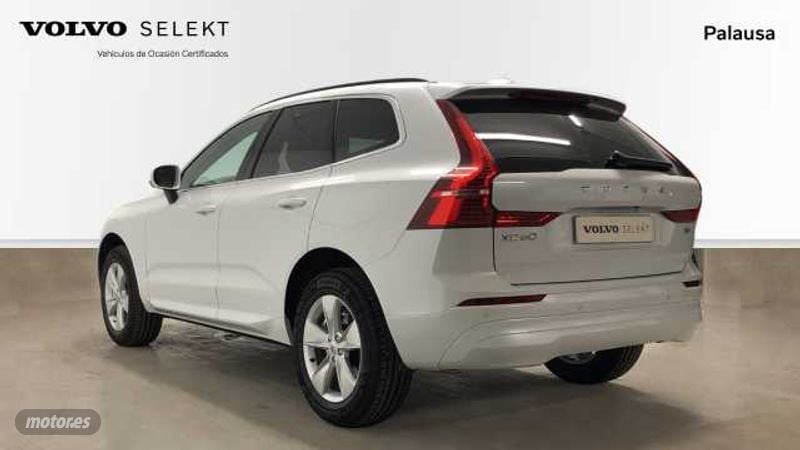 volvo xc 60 2023 / 32.000km. foto grande (2)