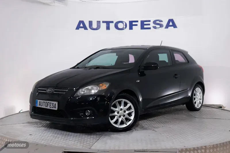 Foto kia ceed 2009 / 276.100km.