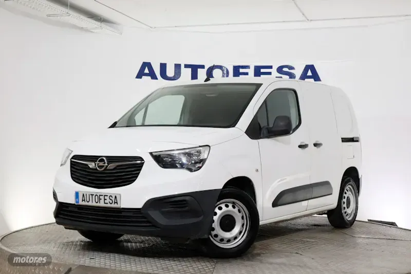 Foto opel combo 2021 / 75.900km.