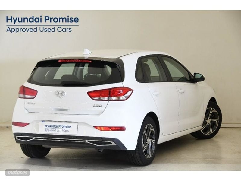 hyundai i30 2021 / 34.124km. foto grande (3)